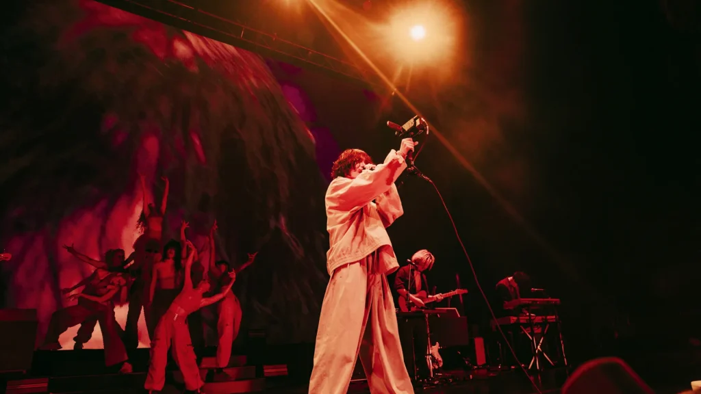 Kenshi Yonezu Umumkan 2026 TOUR / GHOST: 14 Konser di 6 Kota, Tiket Mulai ¥9.900