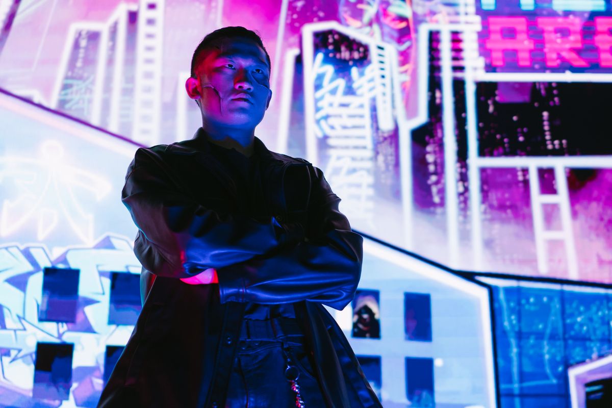 Cyberpunk Edgerunners 2 new protagonist Weak, a former legend without cybernetic enhancements