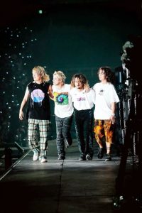 ONE OK ROCK Explodes Across Global Stadiums: How Taka and Band Crushed Expectations on the Premonition Tour