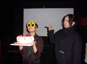 YOASOBI Siapkan Konser Megah dan Gebrakan Baru 2026: Eksplorasi Musikal Ayase dan Kejutan Suara Lilas Ikuta